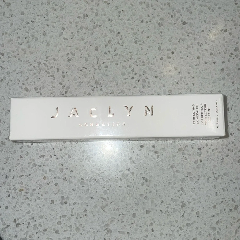 New JACLYN Cosmetics Perfecting Concealer in Rich Neutral ~NIB